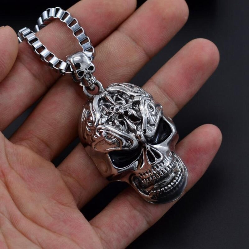 Skull Pendant Necklace